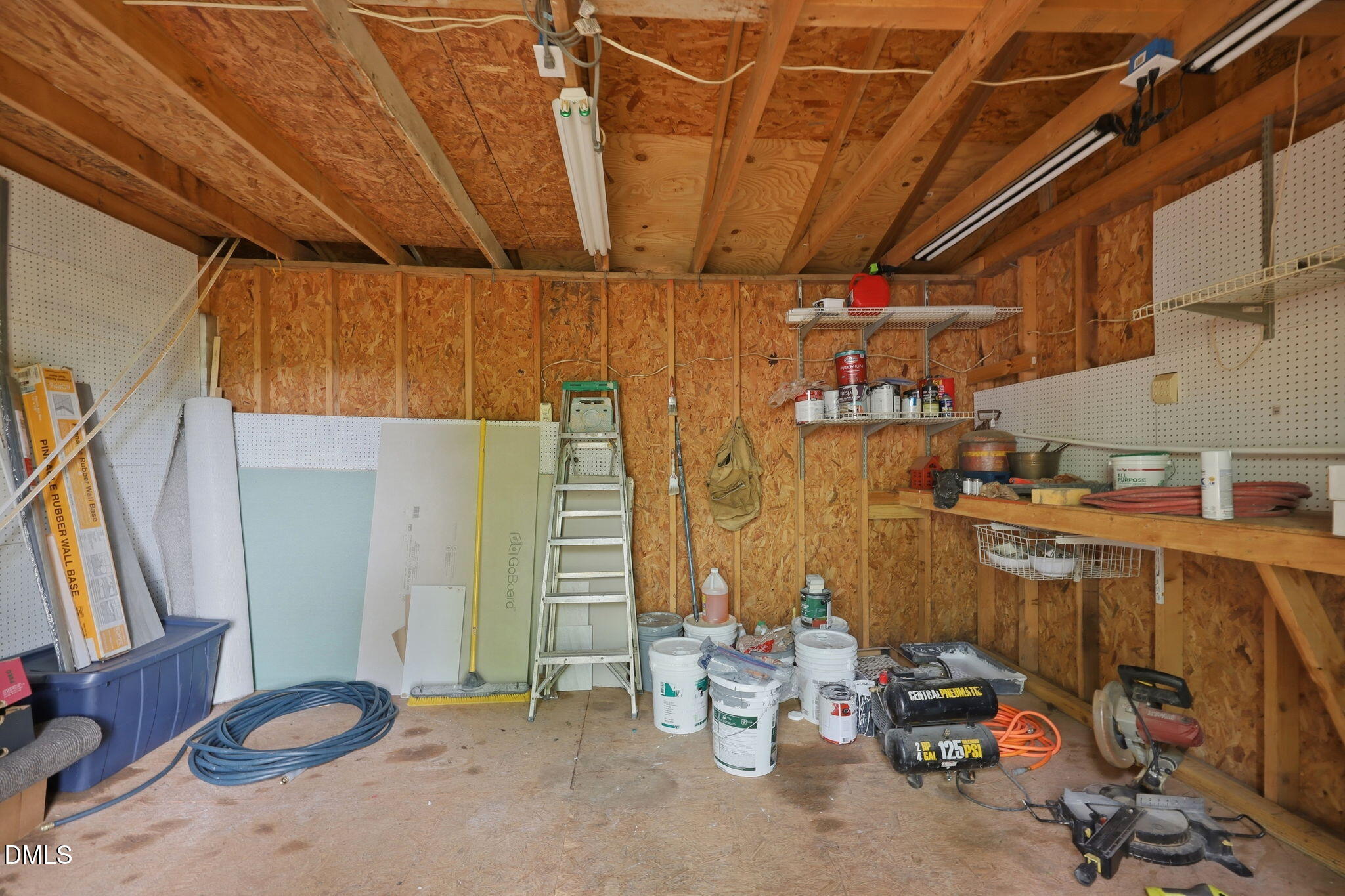 9812 Gralyn Road Raleigh, NC 27613 - Photo 36 of 39