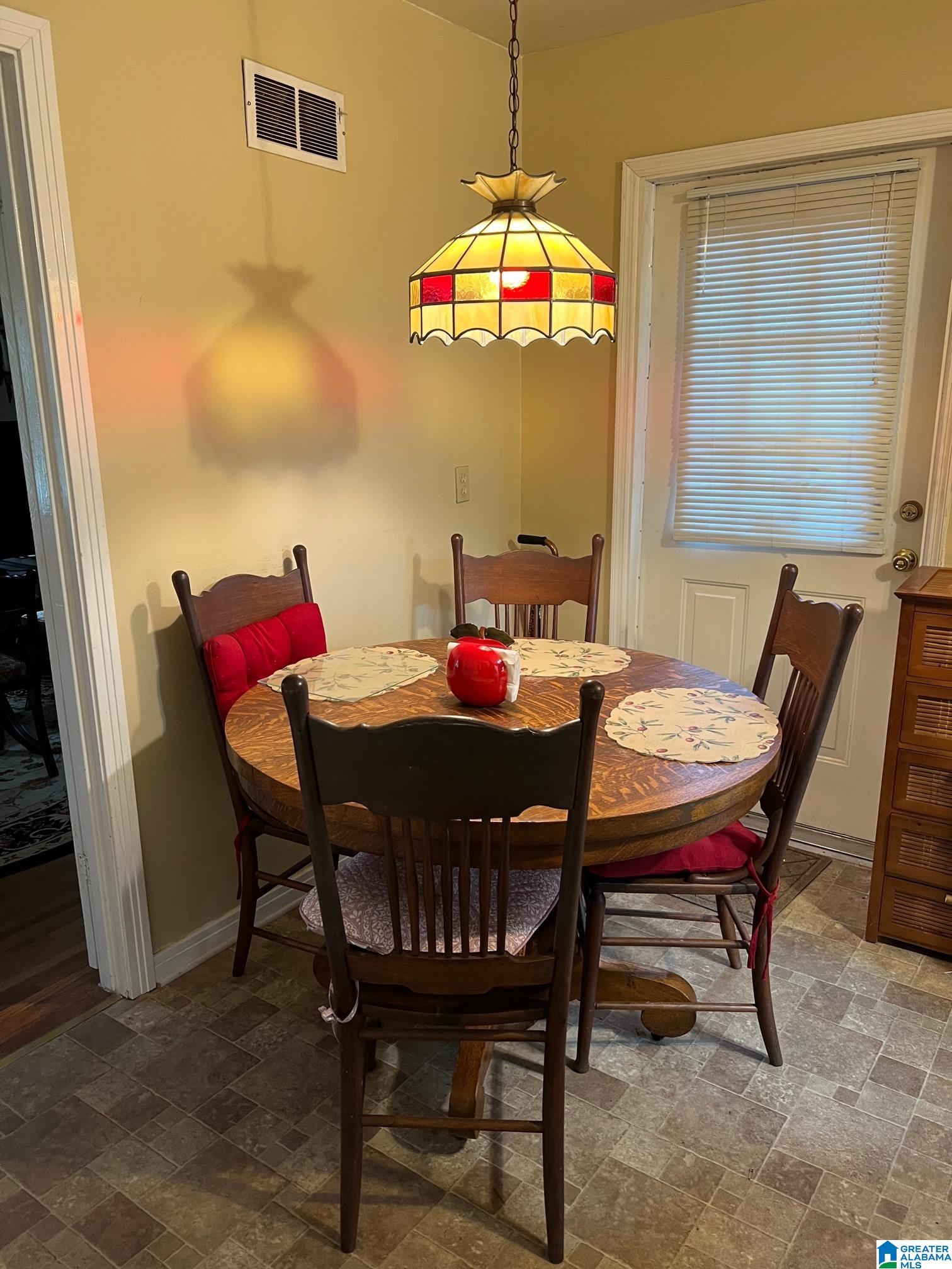508 Rutherford Drive Birmingham, AL 35206 - Photo 6 of 37