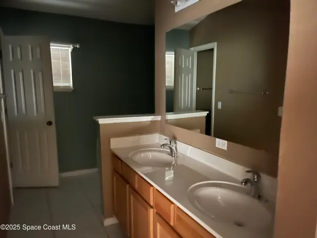 $1,900 | Undisclosed Address, Palm Bay, FL 32908