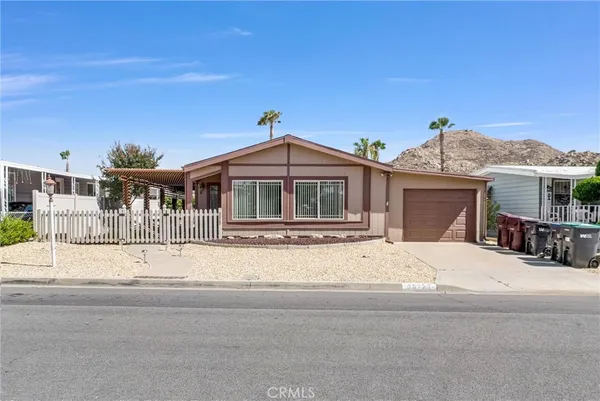 $195,000 | 30727 Butia Palm Avenue, Homeland, CA 92548