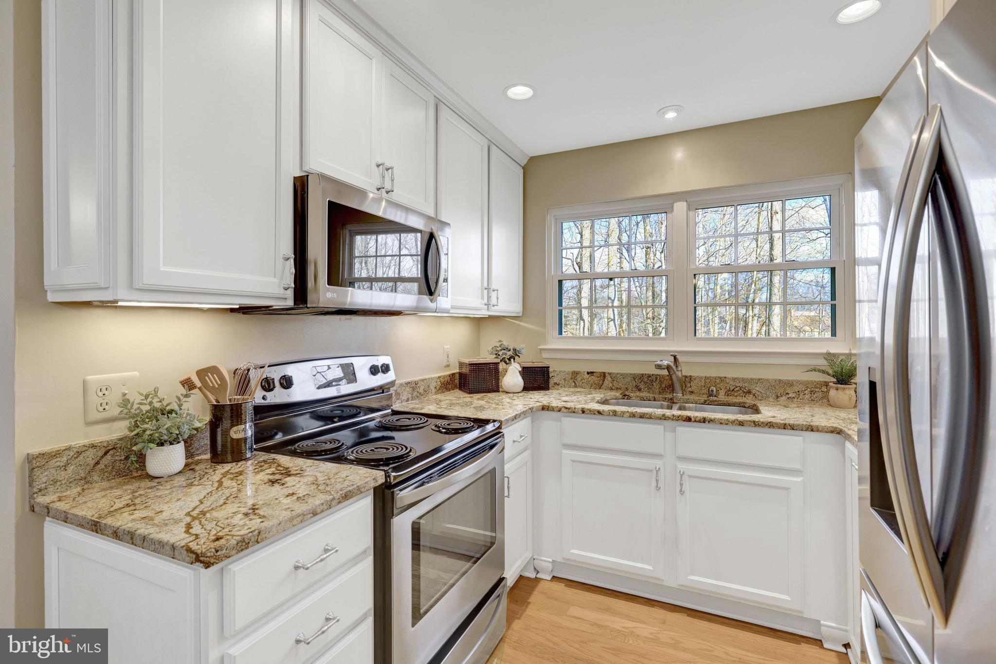 3802 Green Ridge Court, Unit 202 Fairfax, VA 22033 - Photo 12 of 30 Kitchen