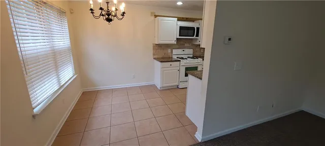 $2,000 | 2395 Lexington Lane, Cumming, GA 30040