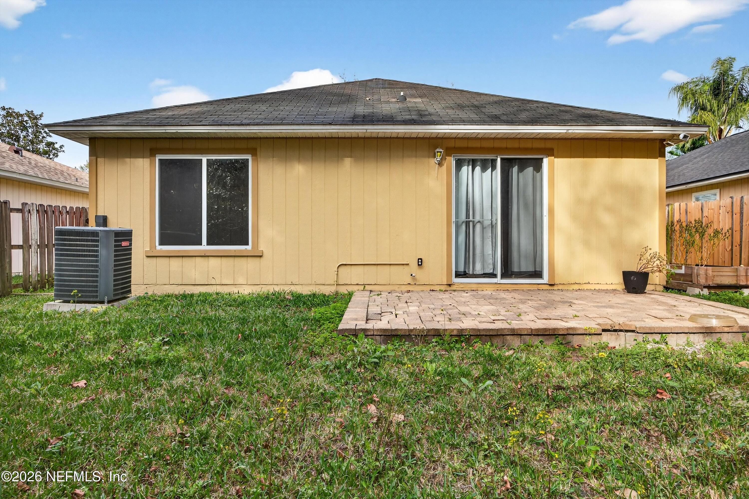 824 Wynfield Circle St. Augustine, FL 32092 - Photo 3 of 41 31-824 Wynfield Cir-8