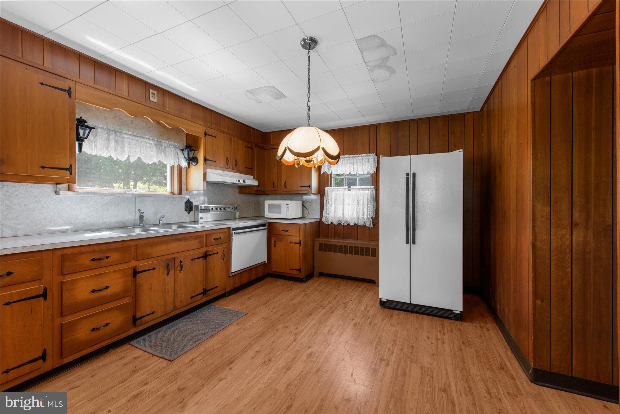 2138 Hill Road Perkiomenville, PA 18074 - Photo 7 of 50 Gallery Image 7