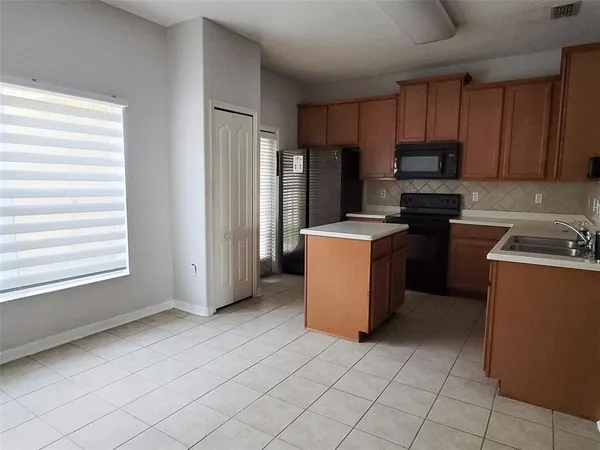 $2,400 | 14084 Bridgewater Crossings Boulevard, Windermere, FL 34786