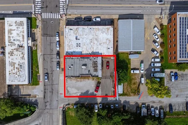 $1,450,000 | 808 East 10th Street, Kansas City, MO 64106