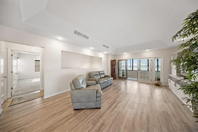 $1,450,000 | 808 East 10th Street, Kansas City, MO 64106