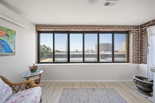 $1,450,000 | 808 East 10th Street, Kansas City, MO 64106