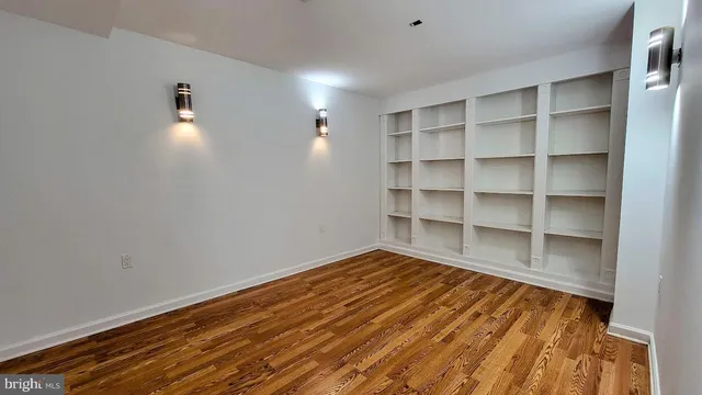 $2,700 | 18763 Pier Point Place, Gaithersburg, MD 20886