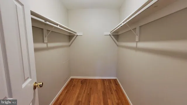 $2,700 | 18763 Pier Point Place, Gaithersburg, MD 20886