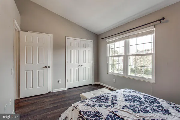 $3,200 | 6608 High Valley Lane, Alexandria, VA 22315