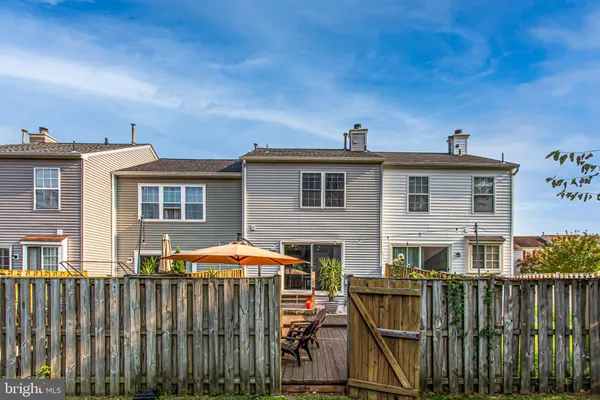 $3,200 | 6608 High Valley Lane, Alexandria, VA 22315