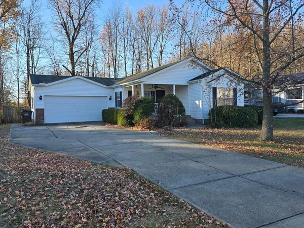 $219,900 | 615 Brickyard Drive, Sunman, IN 47041