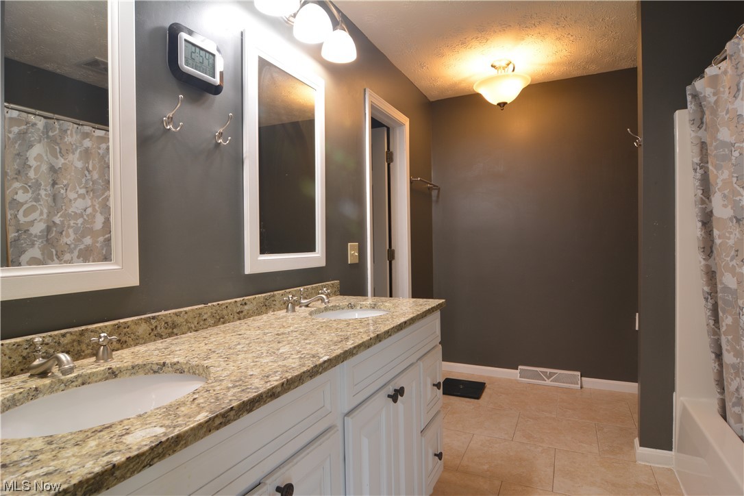 12014 West Lake Road Vermilion, OH 44089 - Photo 31 of 35 Gallery Image 31