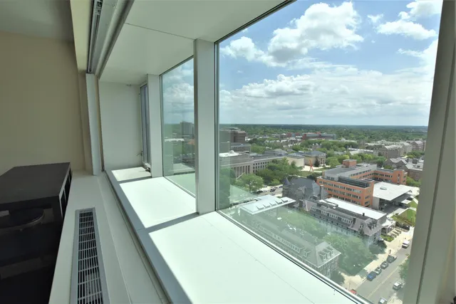 $229,000 | 555 East William Street, Unit 22L, Ann Arbor, MI 48104