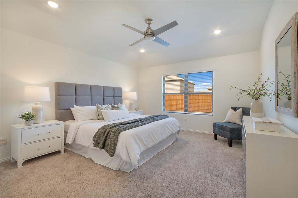 544 Hickory Rdg Drive Van Alstyne, TX 75495 - Photo 19 of 30 a bedroom with a bed furniture and window