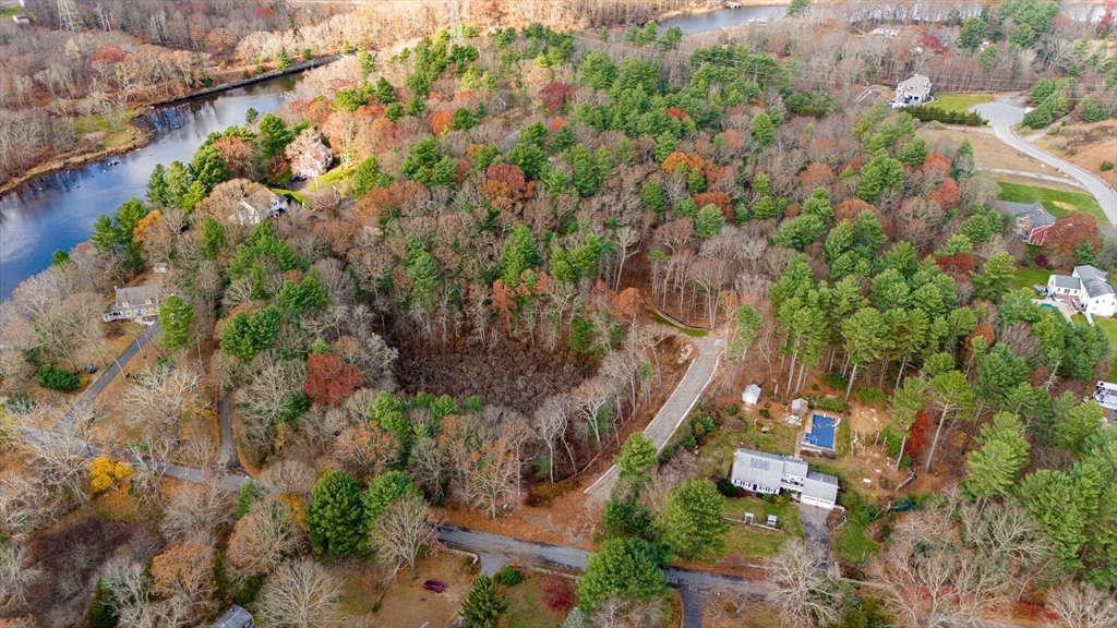 2 Lima Lane Berkley, MA 02779 - Photo 10 of 11