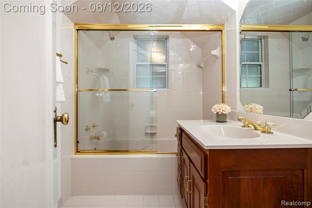 905 Spring Drive Northville, MI 48167 - Photo 54 of 98