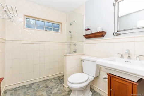 a view of washer and dryer