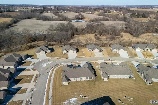 $337,000 | 4905 Stonebridge Drive, St. Joseph, MO 64505