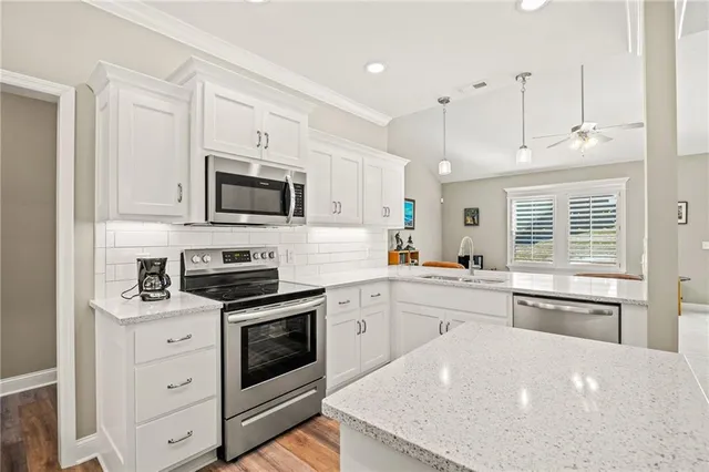 $337,000 | 4905 Stonebridge Drive, St. Joseph, MO 64505