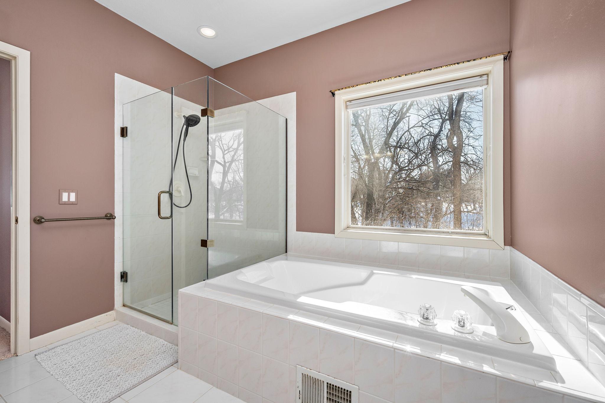 3114 County Road 101 Wayzata, MN 55391 - Photo 22 of 48