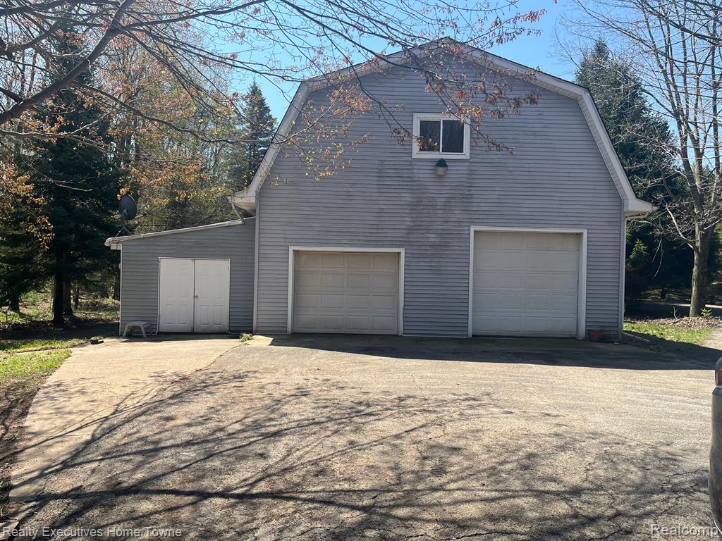 1390 West Youngs Road Gladwin, MI 48624 - Photo 21 of 23 Gallery Image 21