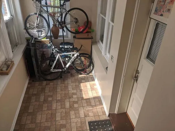 $1,500 | 2131 North Lorel Avenue, Unit 1, Chicago, IL 60639
