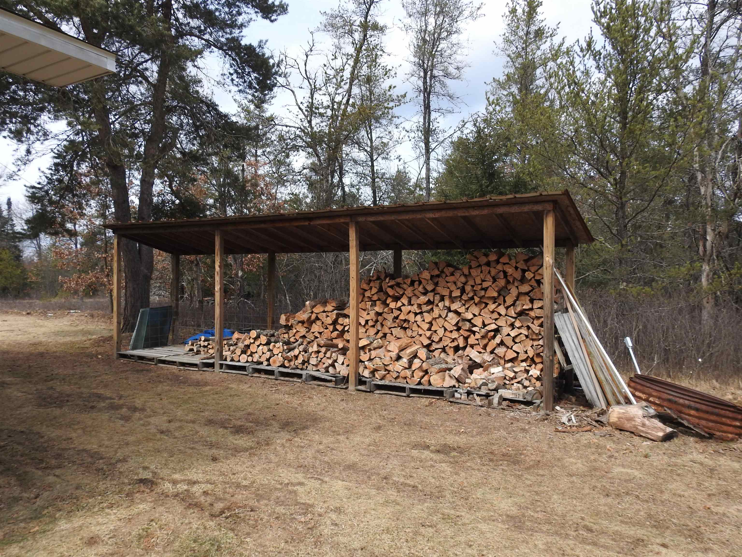 11909 Leline Road Roscommon, MI 48653 - Photo 27 of 31 1898169-26.JPG