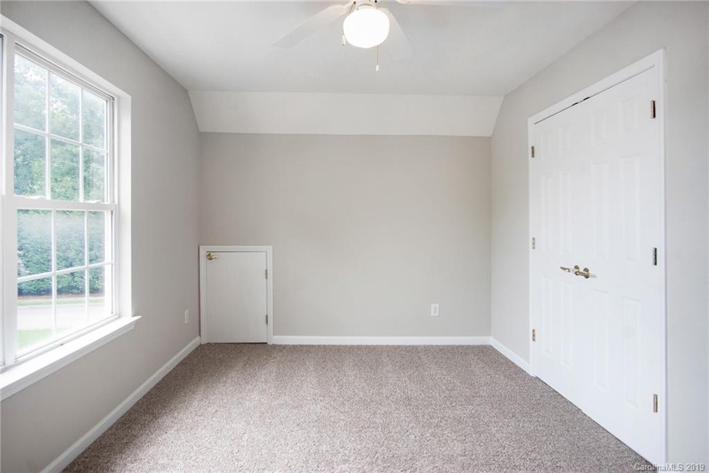 819 Knightsbridge Road Fort Mill, SC 29708 - Photo 14 of 17