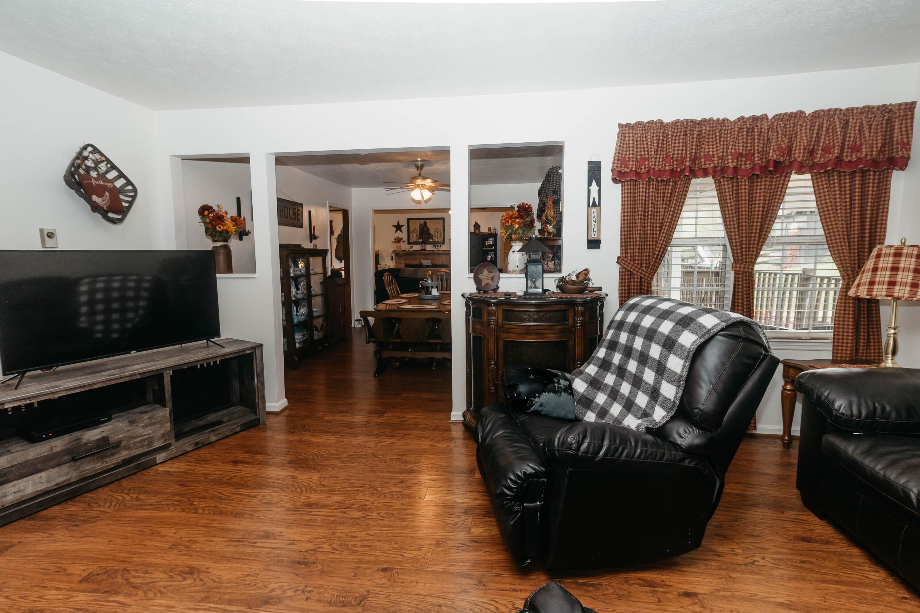 322 Clark Branch Road Campton, KY 41301 - Photo 32 of 63 KRPbw-8186
