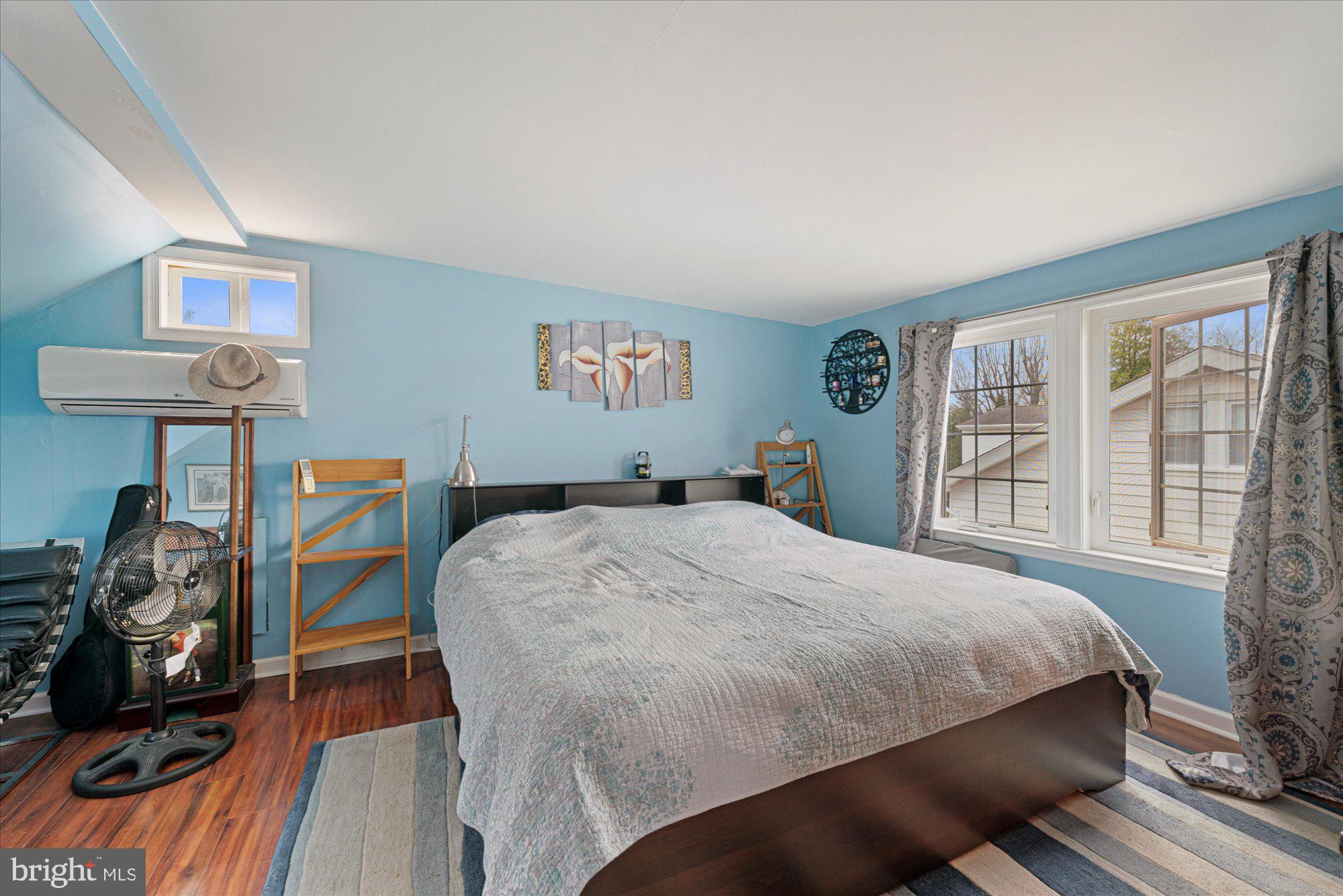 446 Locust Road Glenside, PA 19038 - Photo 11 of 20 Gallery Image 11