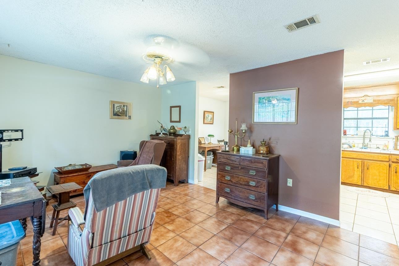 3075 Holley Point Road Navarre, FL 32566 - Photo 2 of 24 Gallery Image 2