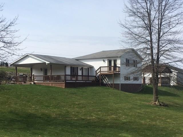 266 Aggas Road Butler, PA 16001 - Photo 1 of 16