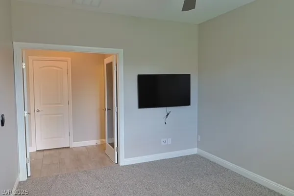 $3,995 | 531 Signal Peak Street, Las Vegas, NV 89138