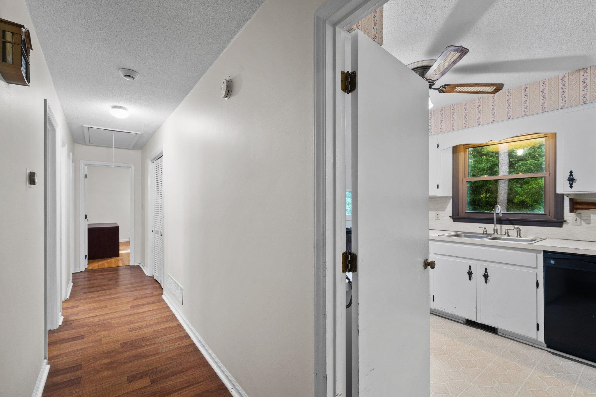 7720 Fiesta Way Raleigh, NC 27615 - Photo 17 of 32 Photo 17