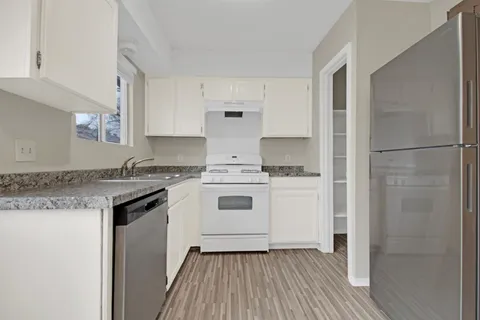 $475,000 | 6305 Emerald Forest Drive, Austin, TX 78745