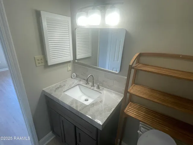 $79,900 | 701 South College Road, Unit 110, Lafayette, LA 70503