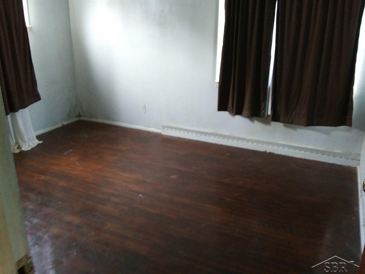 2435 Shattuck Road Saginaw, MI 48603 - Photo 7 of 14 50009815-6.JPG