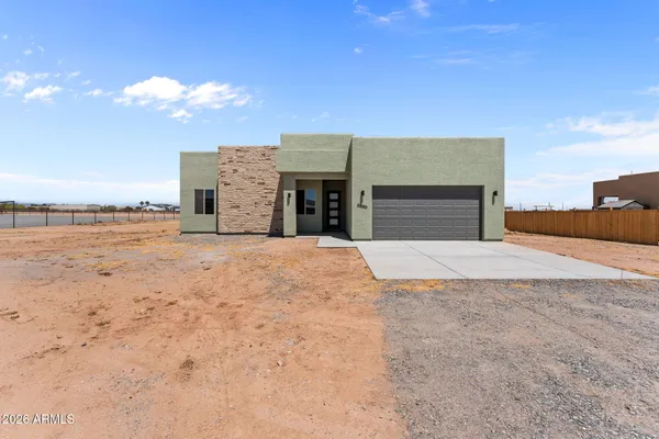 $495,000 | 28583 North 257th Drive, Wittmann, AZ 85361