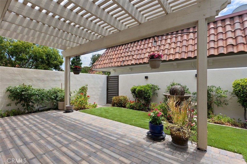 63 Seton Road Irvine, CA 92612 - Photo 33 of 50 Gallery Image 33