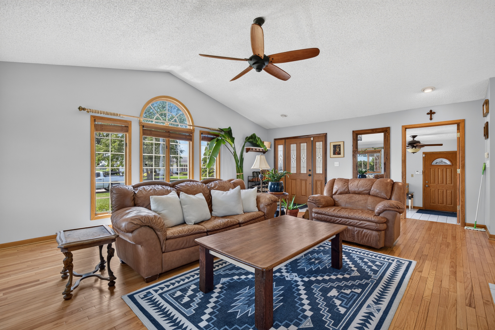 1722 Sharon Road Streator, IL 61364 - Photo 3 of 31
