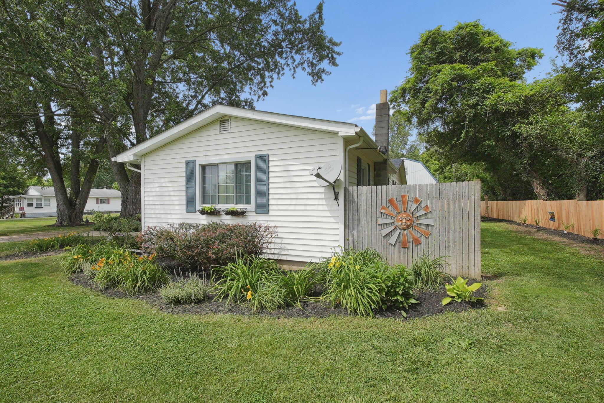 8188 Trimmer Road Circleville, OH 43113 - Photo 2 of 43