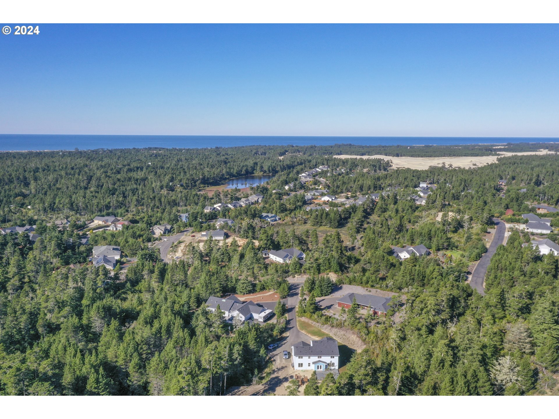 Lakepoint Drive, Unit 33 Florence, OR 97439 - Photo 5 of 9
