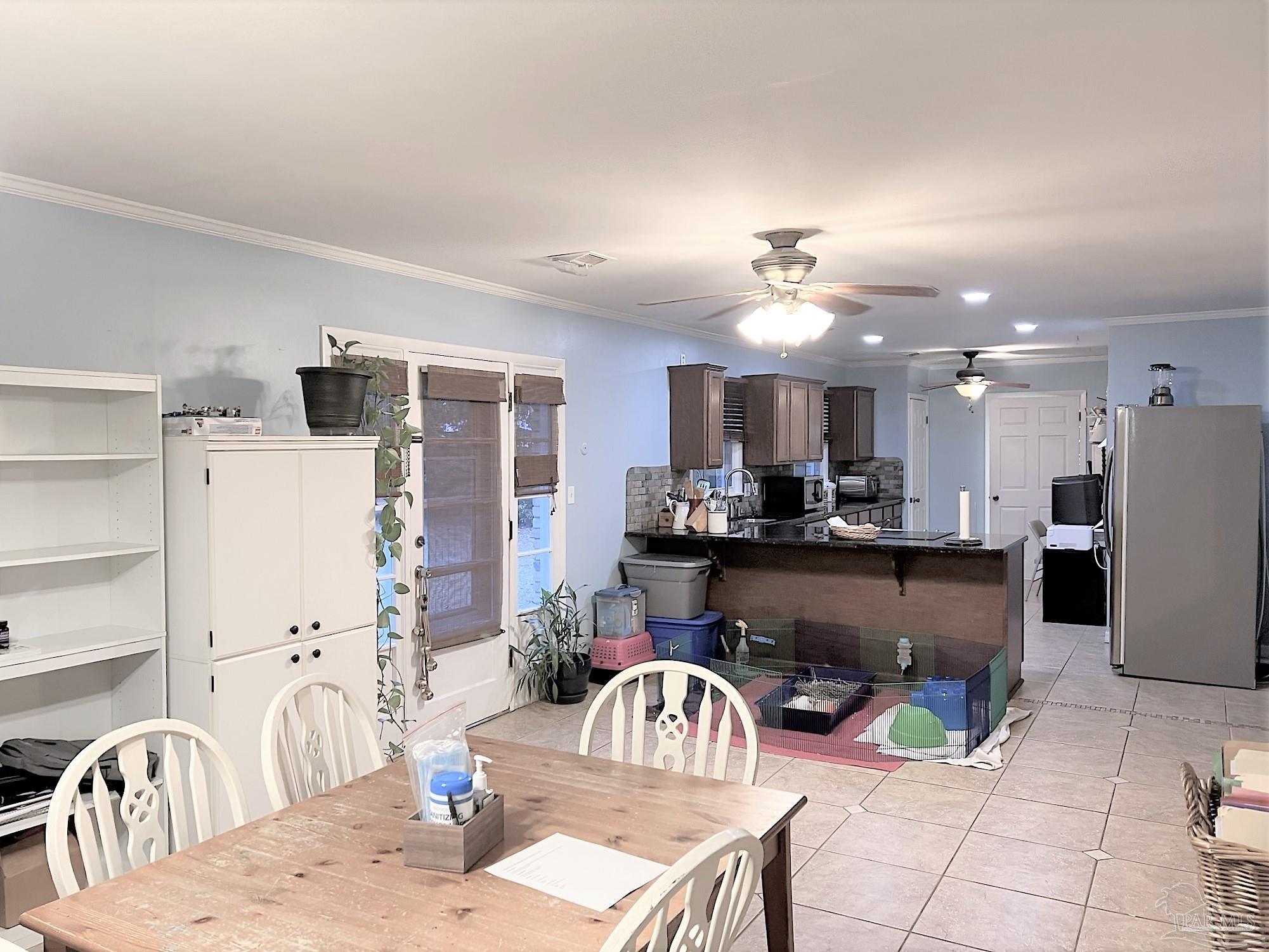 5595 Hibiscus Road Pensacola, FL 32504 - Photo 8 of 28 Gallery Image 8