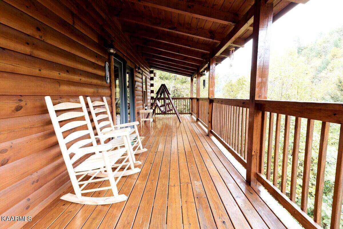 3943 Henry Town Road Sevierville, TN 37876 - Photo 18 of 21 Back Deck