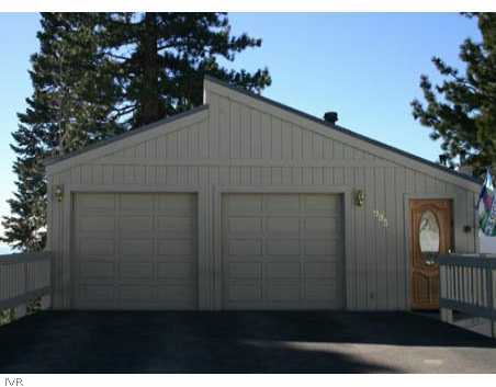 995 Wander Way Incline Village, NV 89451 - Photo 6 of 6 a backyard of a house