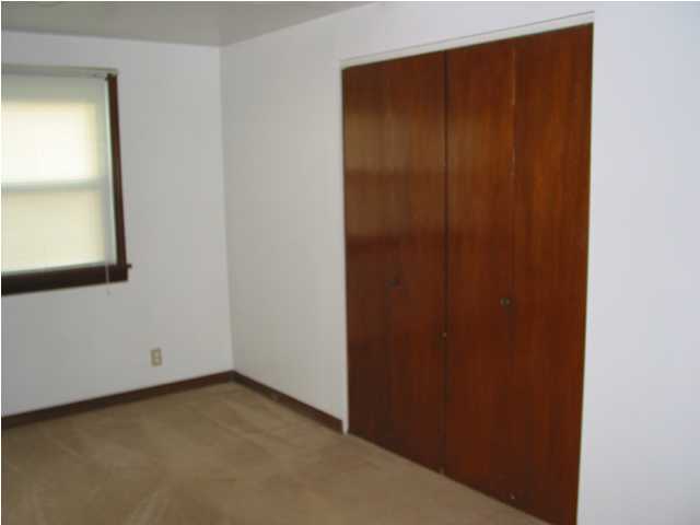 4612 Dohn Road Louisville, KY 40216 - Photo 8 of 19 Additional Photo