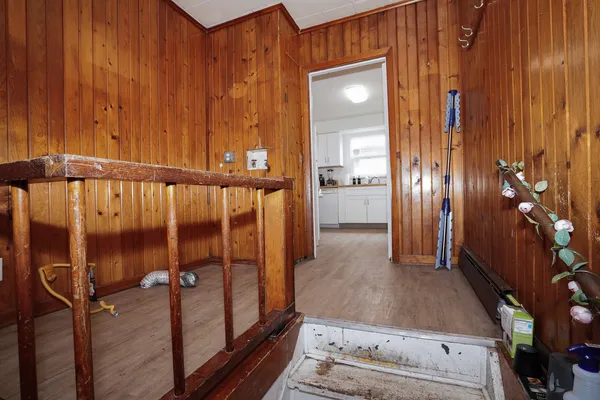 $215,000 | 627 Manhattan Road, Joliet, IL 60433