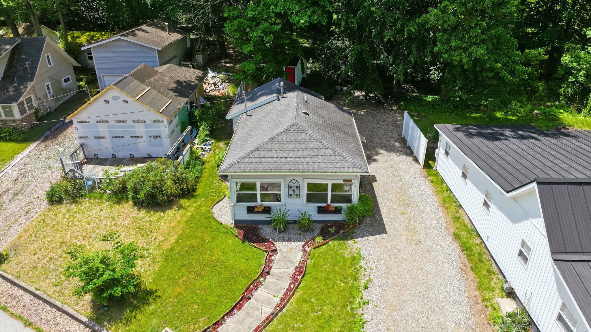 3020 West Sycamore Beach Road Angola, IN 46703 - Photo 5 of 44